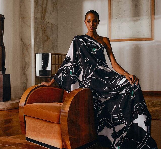 Největším trendem letošního jara se staly především maxi šaty různých barev i vzorů. Největším trendem letošního jara se staly především maxi šaty různých barev i vzorů.