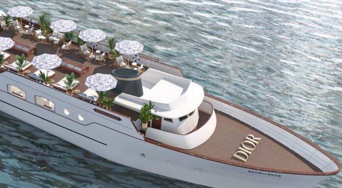 Dior zve milovníky módy nna luxusní wellness plavbu v Paříži. Dior zve milovníky módy nna luxusní wellness plavbu v Paříži.