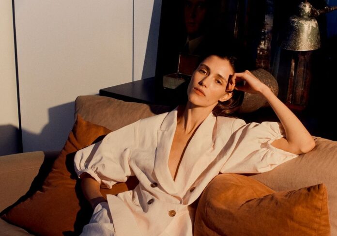 Na Milánském týdnu módy se objeví nejen řada přehlídek nových kreativních ředitelů, ale i premiéry očekávaných prezentací.