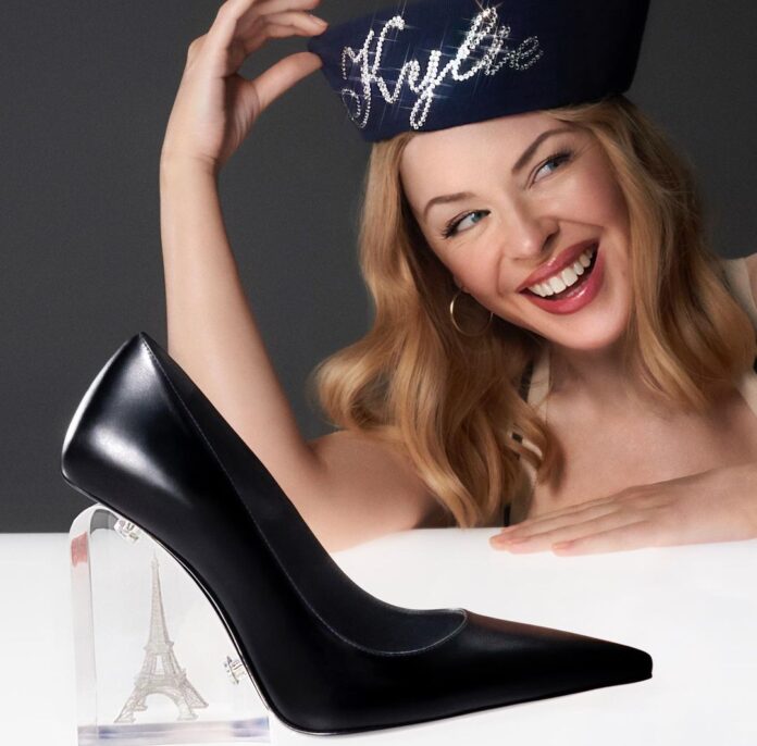 Jean Paul Gaultier a Jimmy Choo vytvořili dokonalou spolupráci spojující Londýn i Paříž. Jean Paul Gaultier a Jimmy Choo vytvořili dokonalou spolupráci spojující Londýn i Paříž.