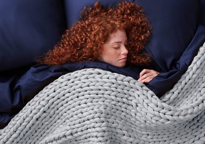 Vstupte do nového roku s méně úzkostmi i stresem, například za pomocí zatížené deky.