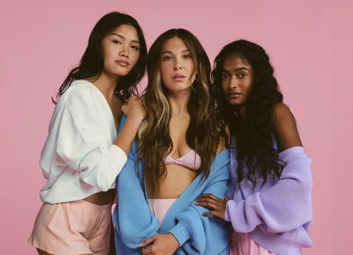 Herečka Millie Bobby Brown vydává vlastní řadu oblečení.