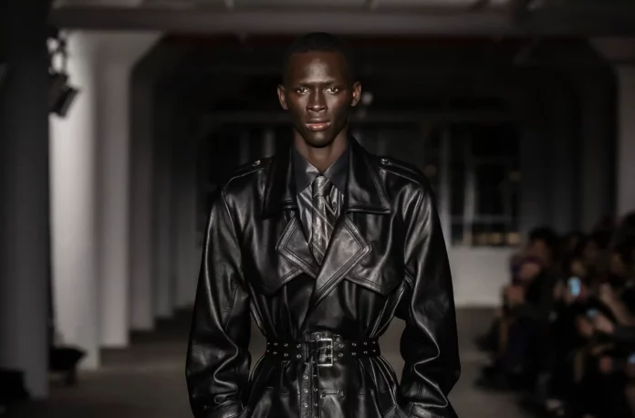 Ludovic de Saint Sernin se opět předvedl v erotickém světle.