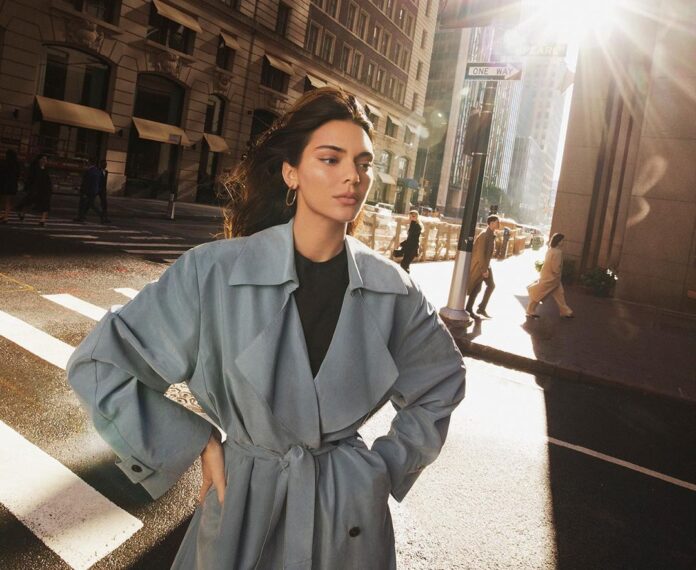 Kendall Jenner pro Calvin Klein