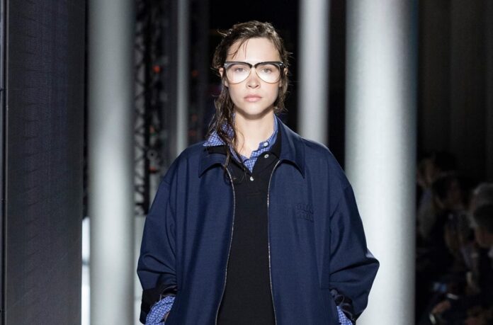 přehlídka jaro a léto 2024 Miu Miu