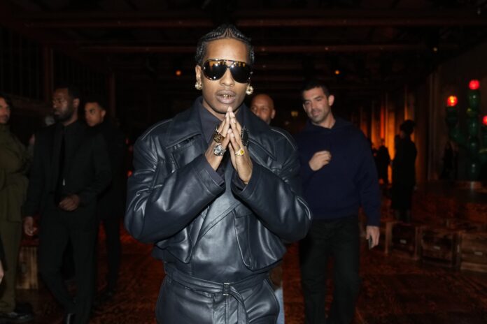 ASAP Rocky na přehlídce Bottega Veneta. ASAP Rocky na přehlídce Bottega Veneta.
