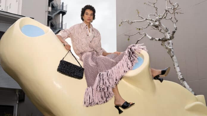 Perfektní barevné kombinace představuje Bottega Veneta.