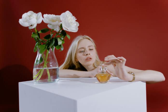 Umělá inteligence v parfémovém průmyslu.