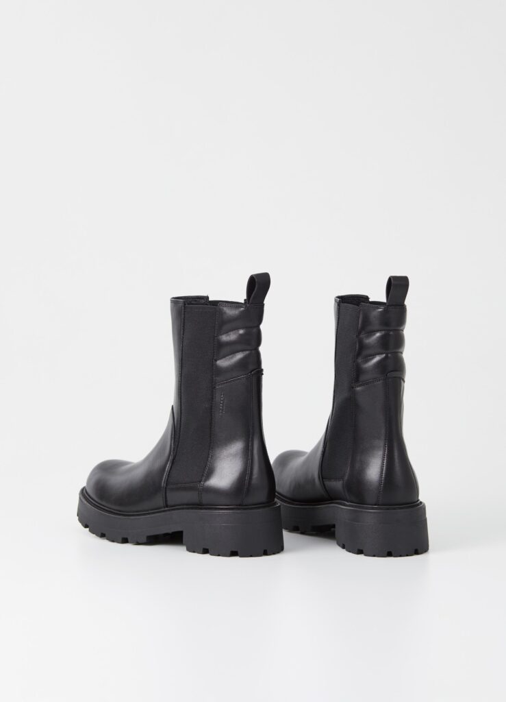 Vagabond chelsea boots