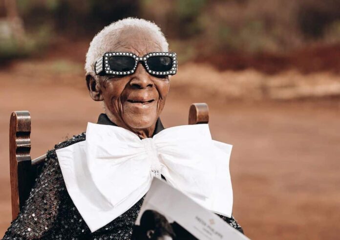 módní ikona Margret Chola módní ikona Margret Chola