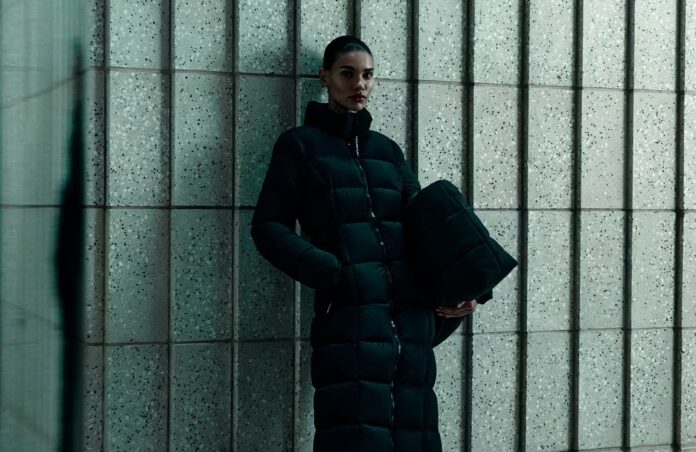 Aritzia úvodka puffer jacket bundy