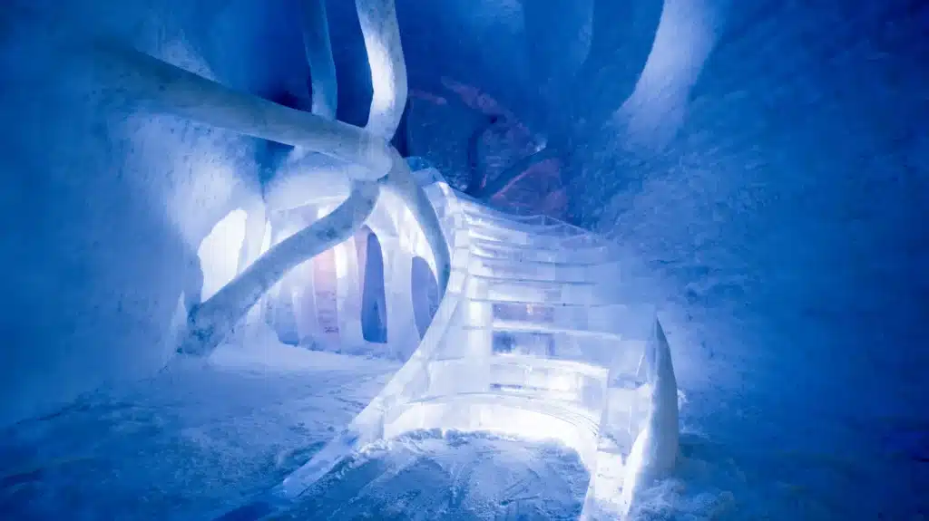 Ice Hotel interiér