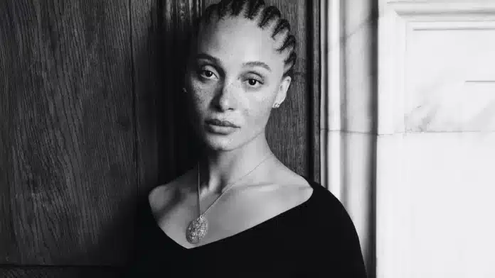 Adwoa Aboah pro De Beers