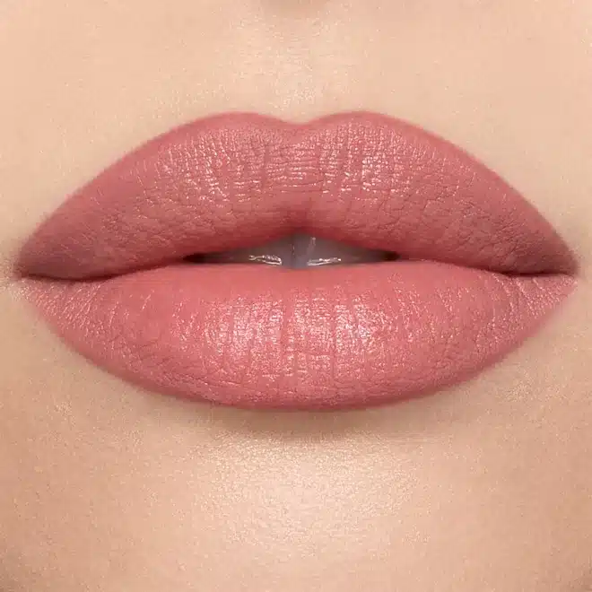 Charlotte Tilbury tužka na rty Lip Cheat - Pillow Talk lip comba