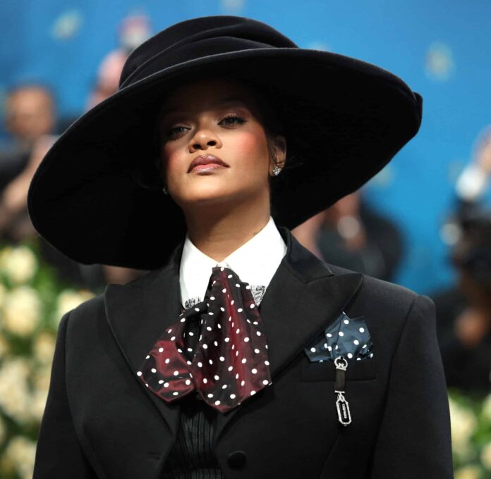 Rihanna Met Gala