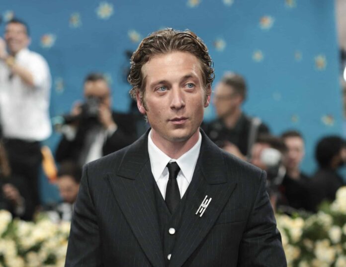 Jeremy Allen White Jeremy Allen White