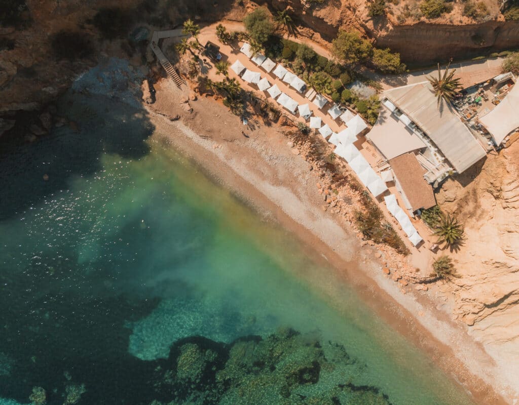 Amante Ibiza beach cluby 3