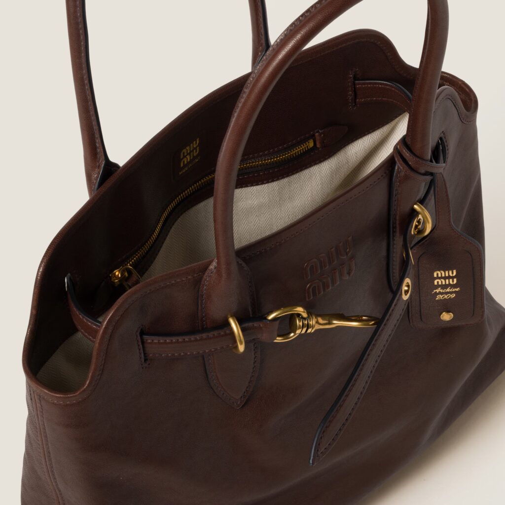 Nappa kabelka Miu Miu preppy