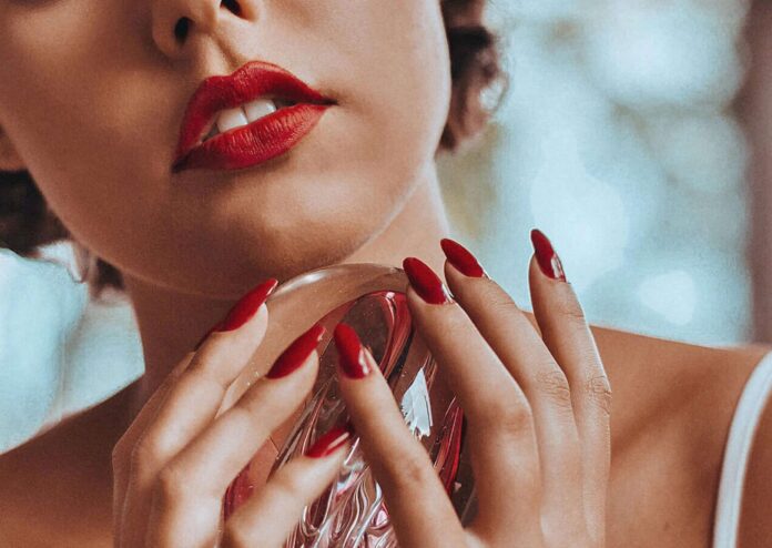 rudé nehty rudé nehty