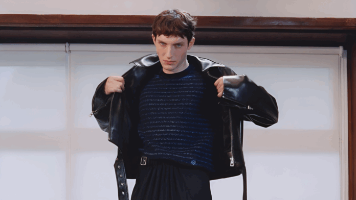 loewe leather podzim 2025 men must-haves loewe leather podzim 2025 men must-haves