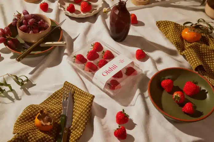 Oishii strawberries Oishii strawberries