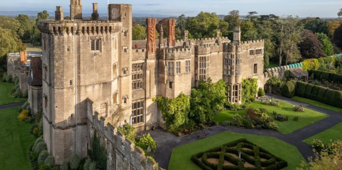 Thornbury Castle hrad úvodka 2 Thornbury Castle hrad úvodka 2