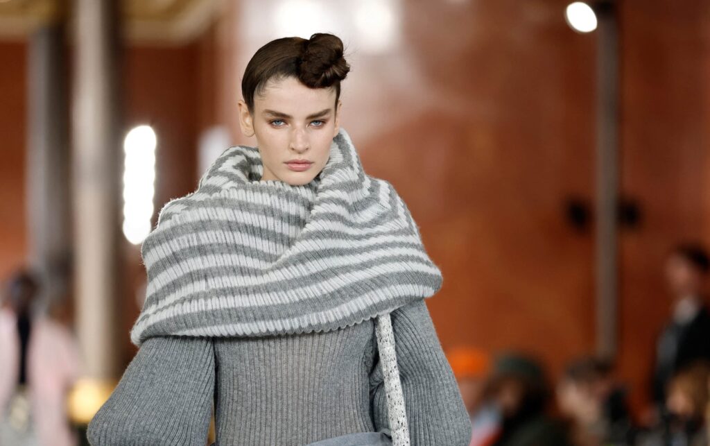 Louis Vuitton chce zůstat doma. Jarní kolekci věnoval privátní sféře