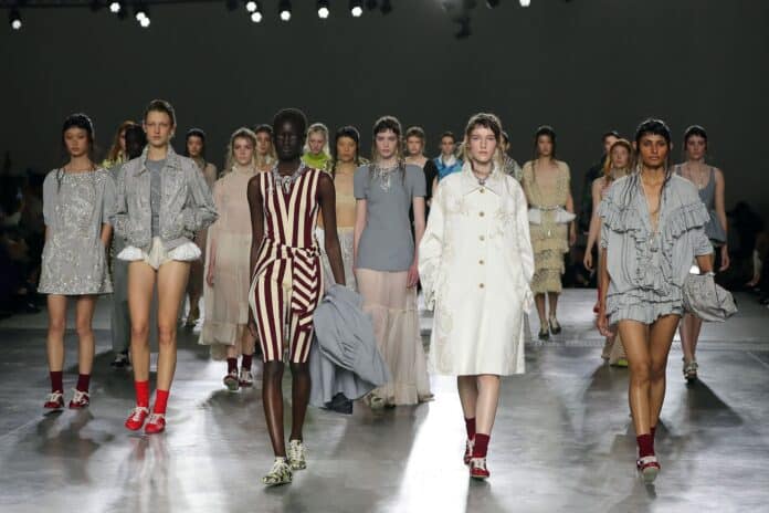 Dries Van Noten SS26 Dries Van Noten SS26