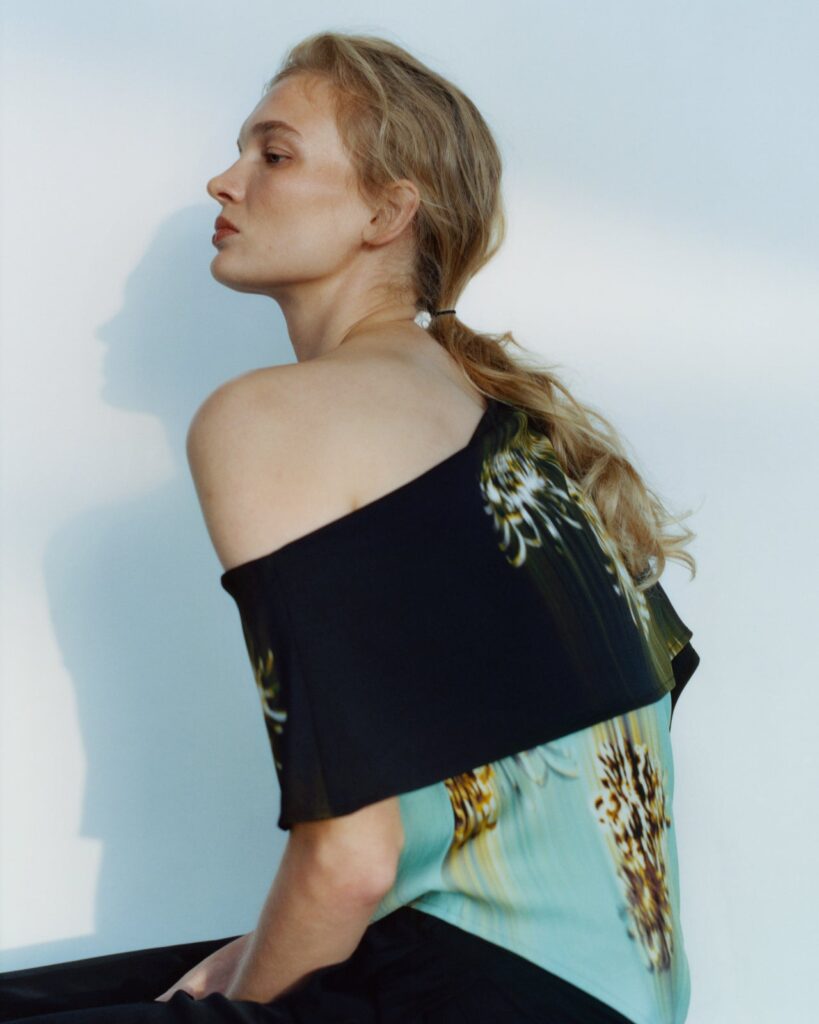 Proenza Schouler vlasy
