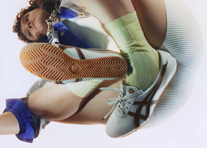 Versace x Onitsuka Tiger Versace x Onitsuka Tiger