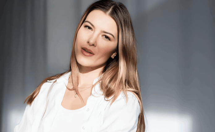 Adéla Šponerová