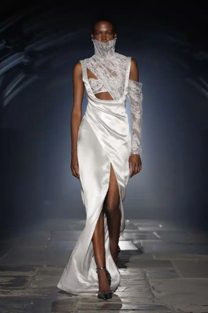 McQueen SS 27