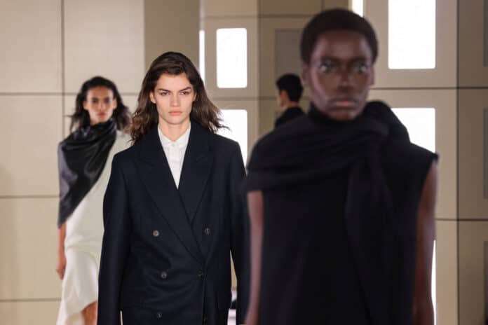 COS SS 27, Fashion Week COS SS 27, Fashion Week